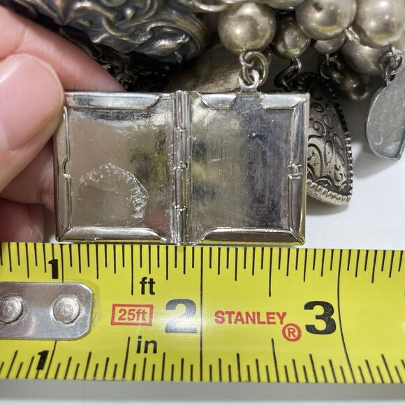 Vtg Silver Tone Heart Charm Bracelet Expandable Band Mixed Heart Lock Key Charm - Picture 7 of 12